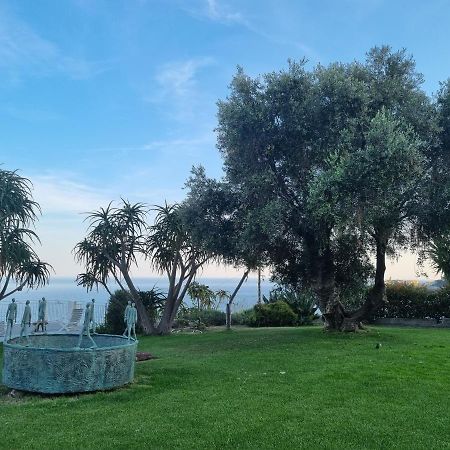 אימפריה Agriturismo La Tuffatrice מראה חיצוני תמונה